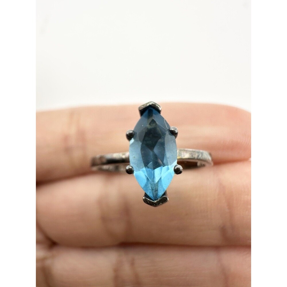 Vintage 925 Sterling Silver Blue Ring Marquise Size 7